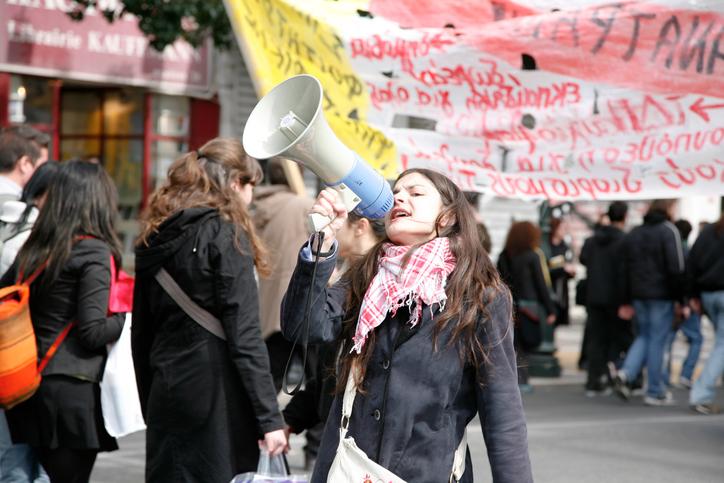 51国产视频 student protester