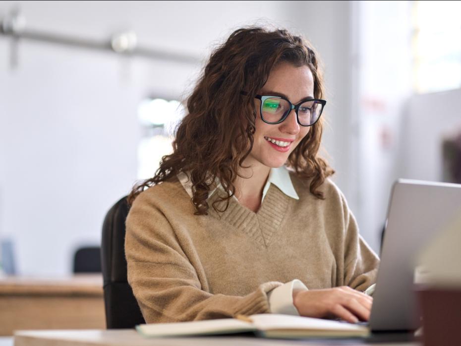A student on her laptop