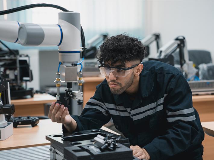 Male mechanical engineering student