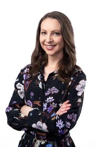 Bonnie Dean