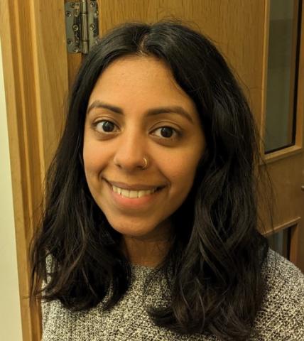 Neha headshot