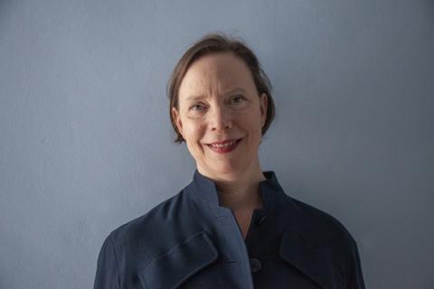 Josie Barnard headshot