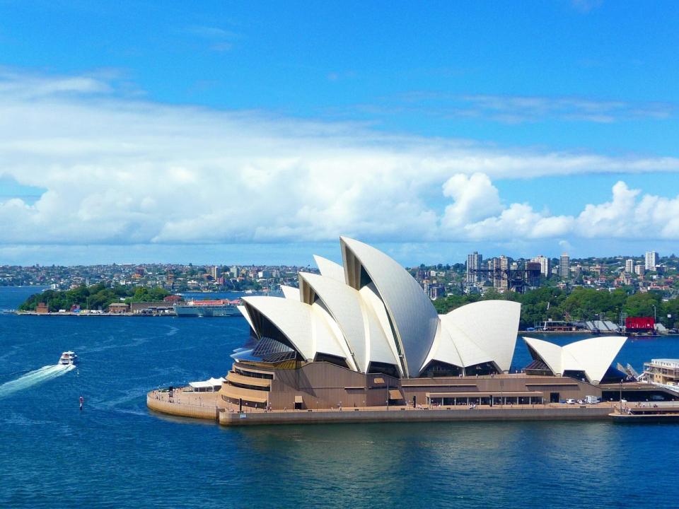 sydney -opera-house-scene